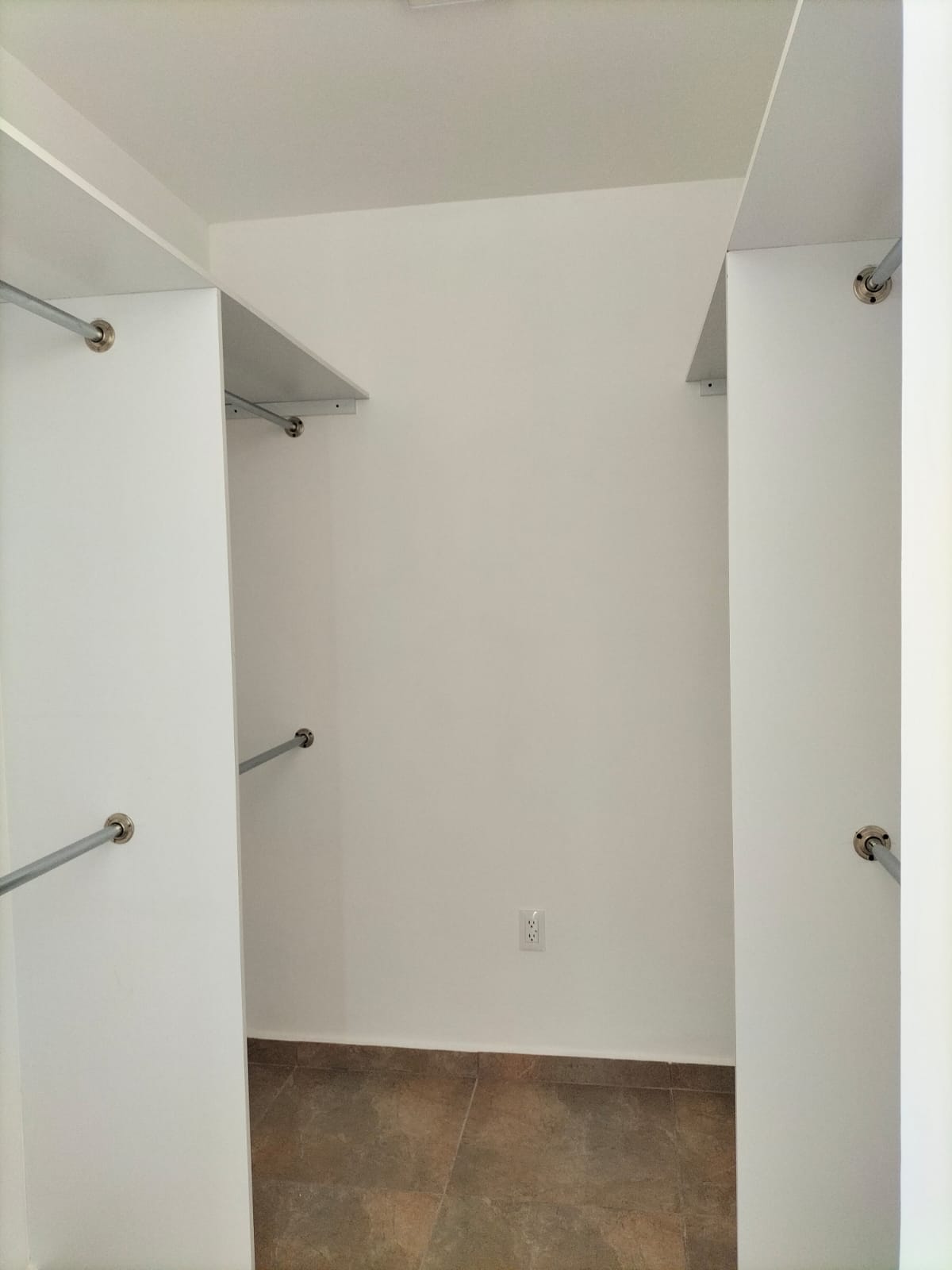 Residencial “Villa del Bosque” San Lorenzo, Tula de Allende, Hidalgo