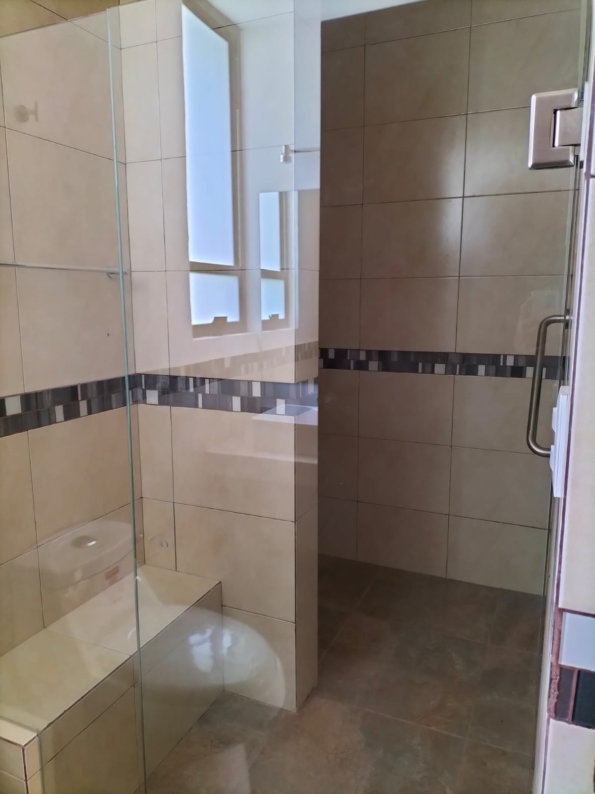 Residencial “Villa del Bosque” San Lorenzo, Tula de Allende, Hidalgo